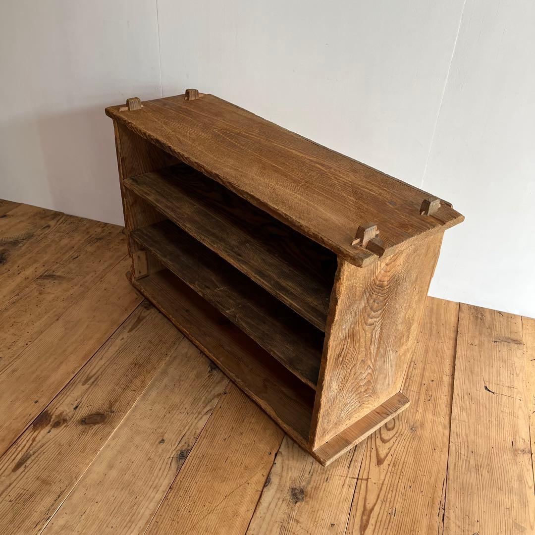 アンティーク 木製棚 ローボード ベンチ 本棚 食器棚 無垢材 無塗装 z840