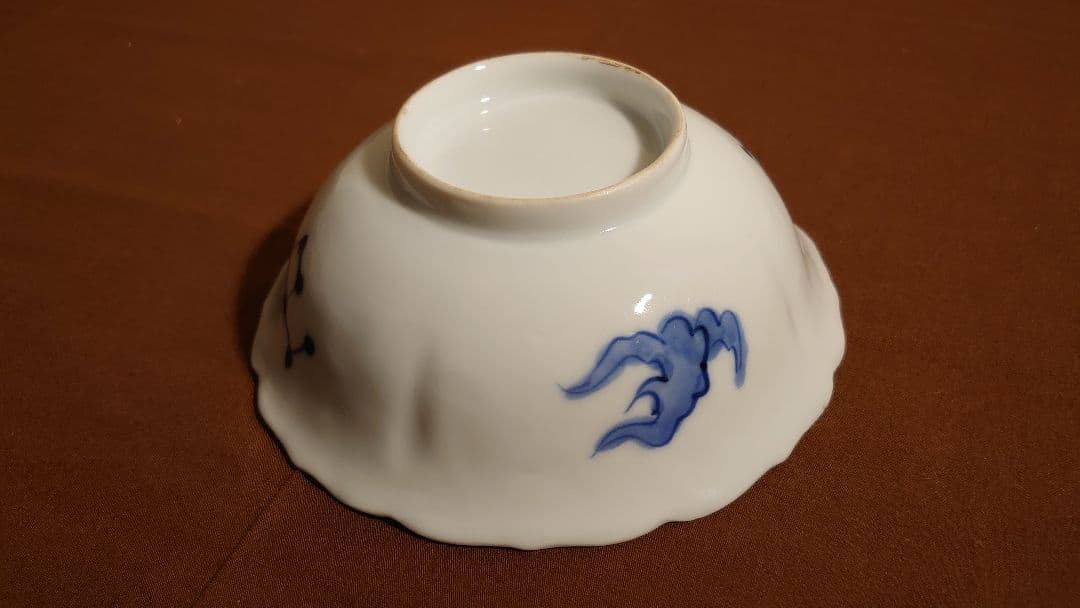 李朝　染付　古染付　白磁　麒麟の図　陽刻　蔵出し　１客
