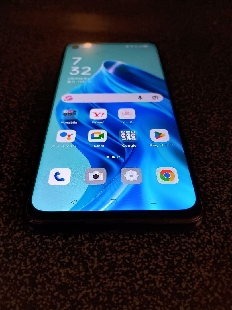 美品OPPO Reno5 A 128GB RAM 6GB送料込み！