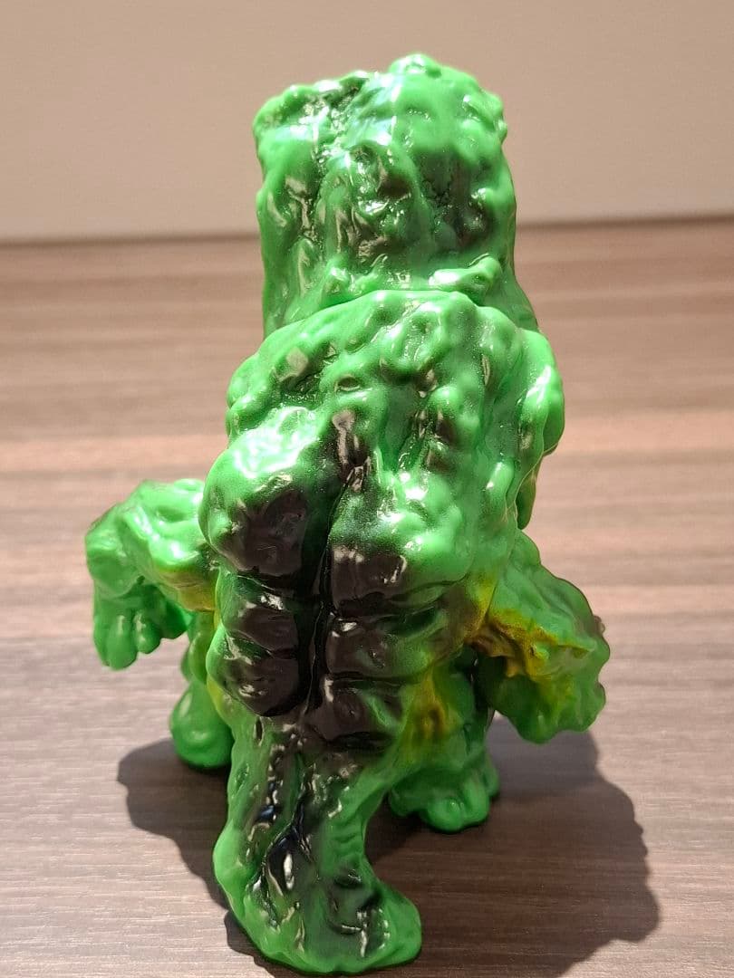 回光商会 エコーショウカイ ドロプシンガガ 緑成型 ミドルサイズ ソフビ
