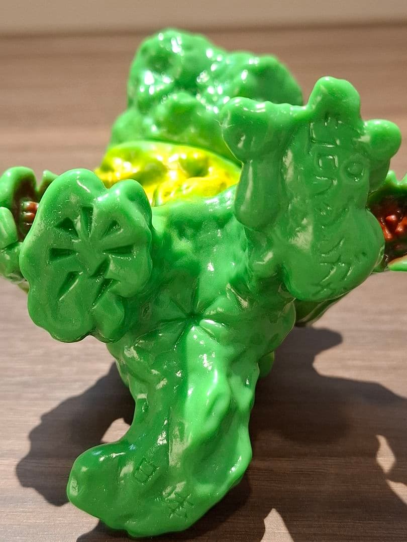 回光商会 エコーショウカイ ドロプシンガガ 緑成型 ミドルサイズ ソフビ