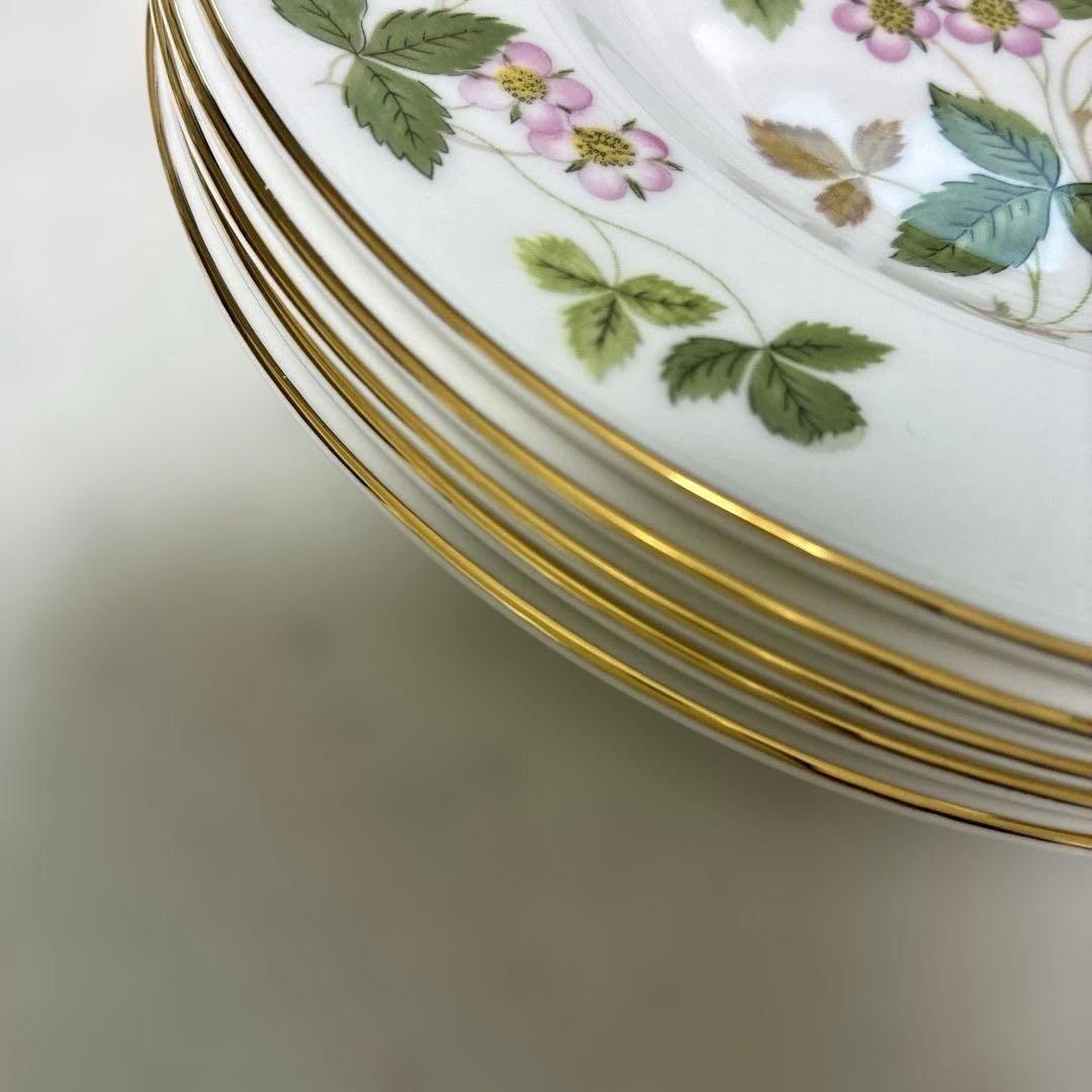 【美品】ウェッジウッド　ワイルドストロベリー　デザートプレート　17.5cm黒壺