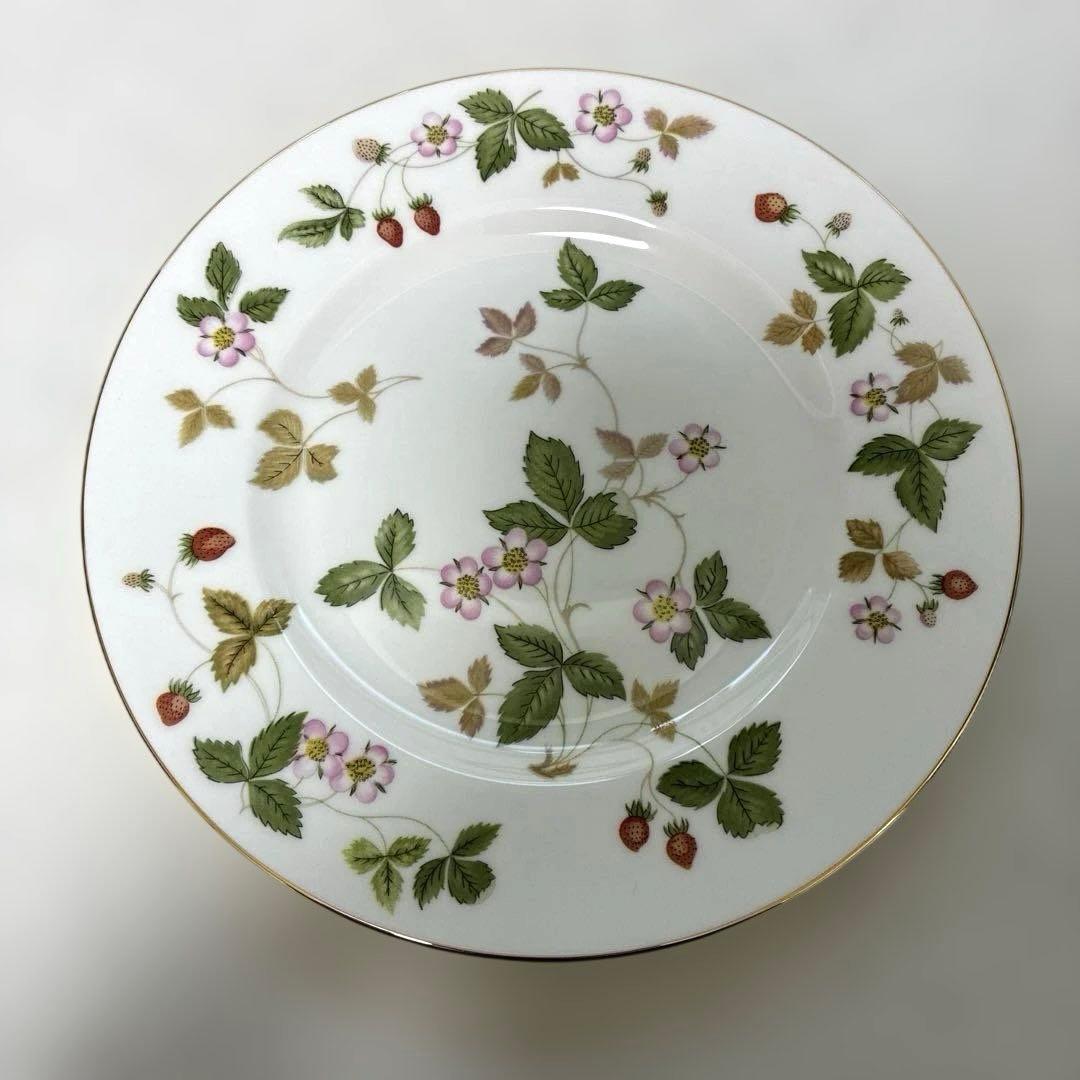 【美品】ウェッジウッド　ワイルドストロベリー　デザートプレート　17.5cm黒壺