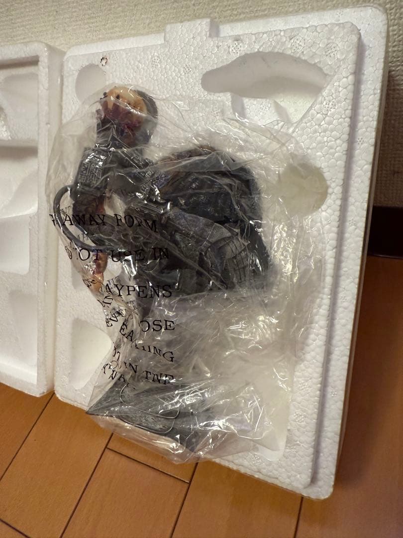 日*4様 レア！プレデター ミニバスト 404/3000 Palisades 美