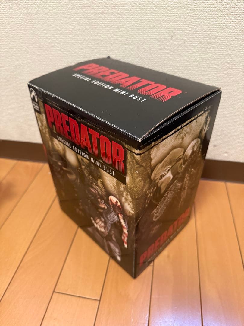 日*4様 レア！プレデター ミニバスト 404/3000 Palisades 美