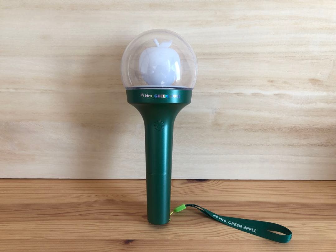 MGA Official Light Stickりんご棒
