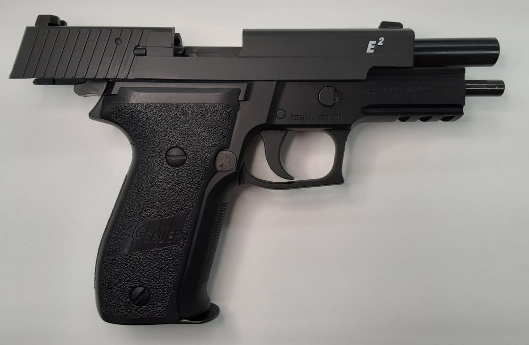 SIG SAUER P226 RAIL (東京マルイ製ガスブローバック)