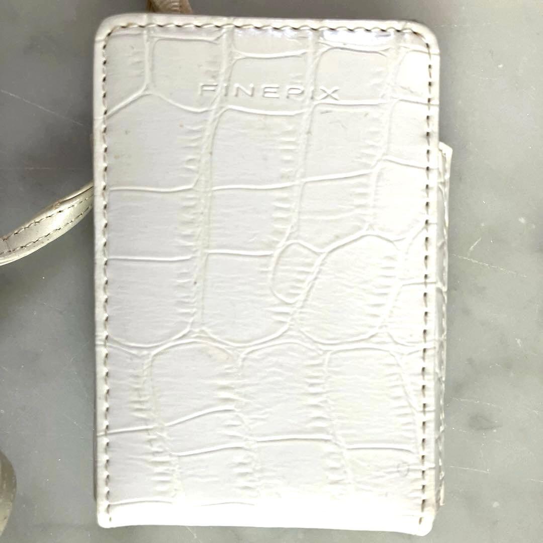 富士フィルムFine PixZ700EXR デジカメ1200万画素動作確認済み