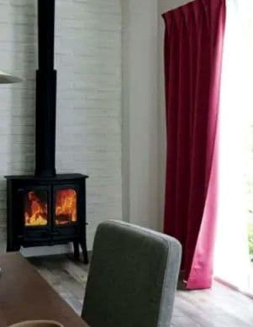 日本製　防炎1級遮光カーテン　ワインレッド　ロング丈