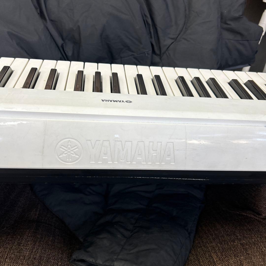 Yamaha 電子キーボード 61鍵 ホワイト　NP-12
