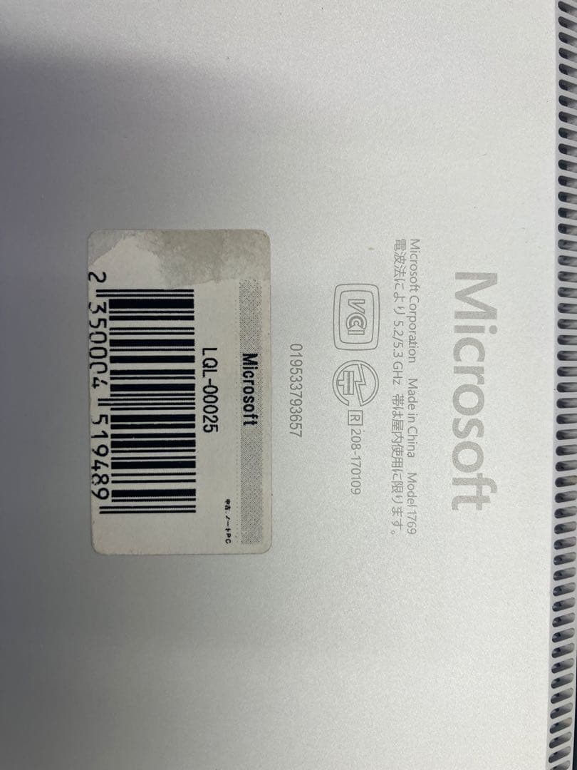Windowsノート本体 Microsoft Surface Laptop 2 i5 128GB