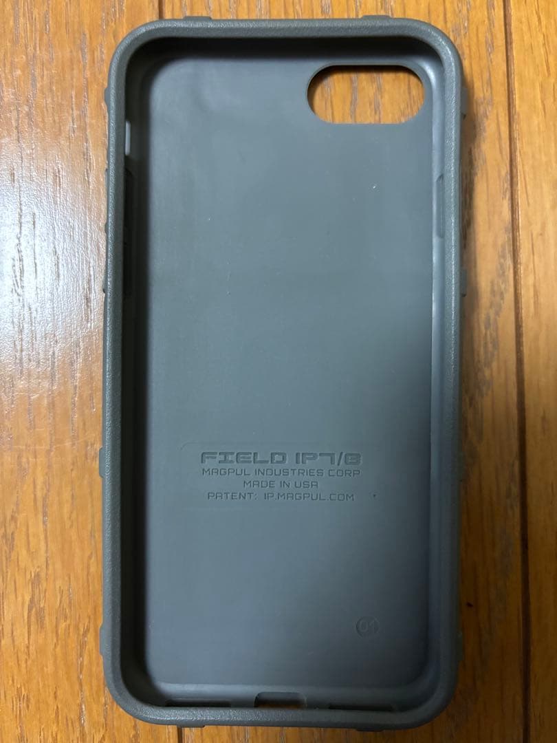 U*A様 MAGPUL iPhone 7.8.SE2用4個セット