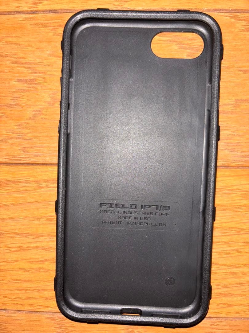 U*A様 MAGPUL iPhone 7.8.SE2用4個セット
