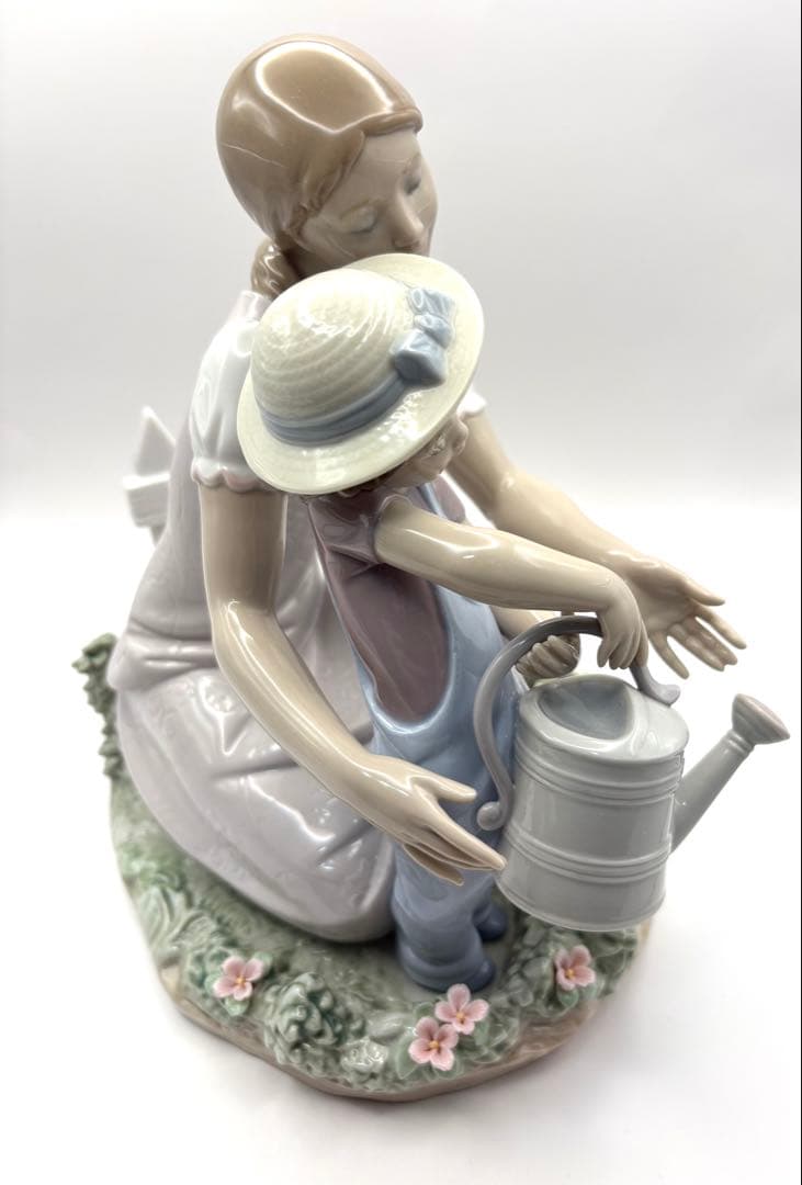 リヤドロ LLADRO ママのお手伝い