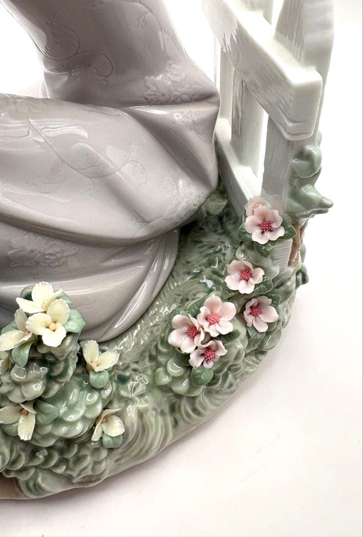 リヤドロ LLADRO ママのお手伝い