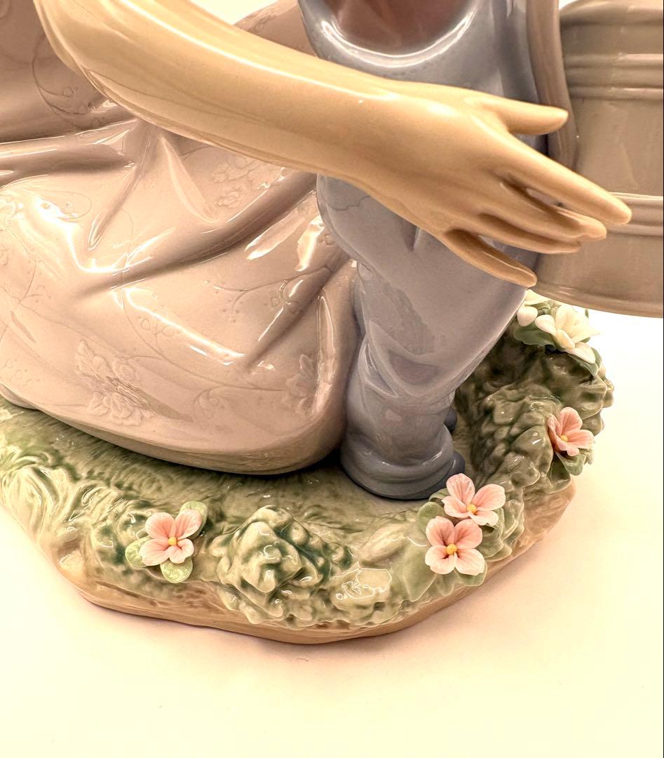 リヤドロ LLADRO ママのお手伝い