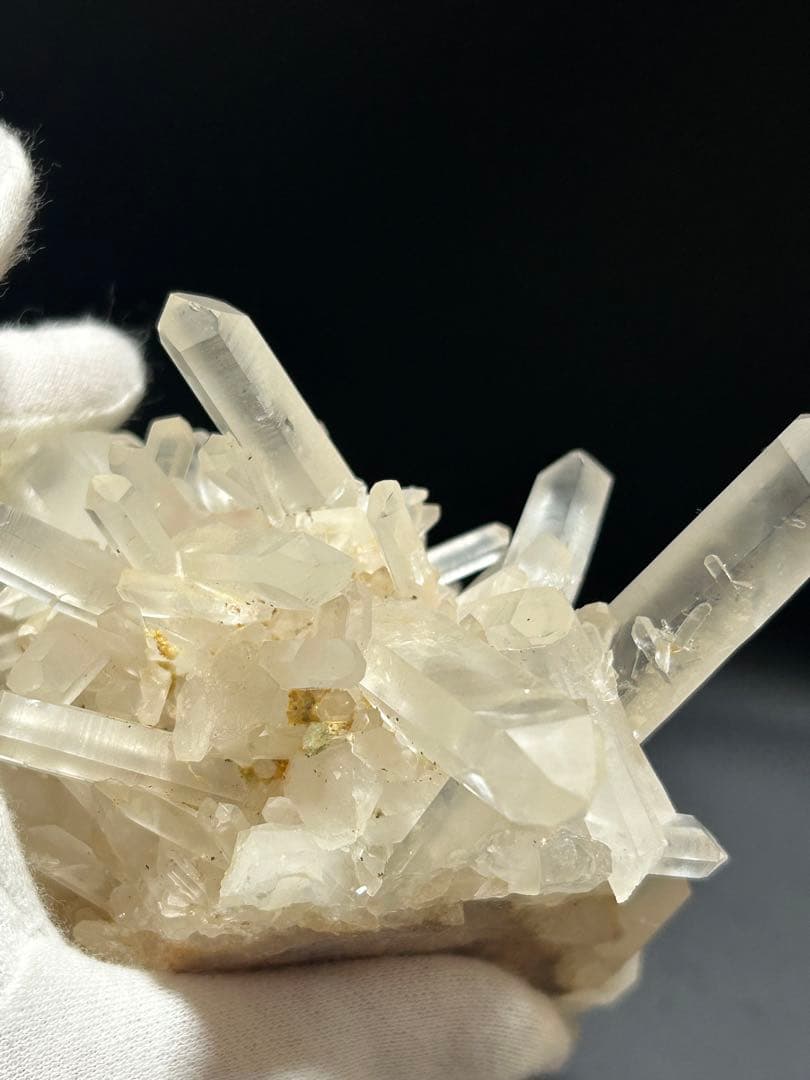 マダガスカル産　水晶クラスター　ファントム入り