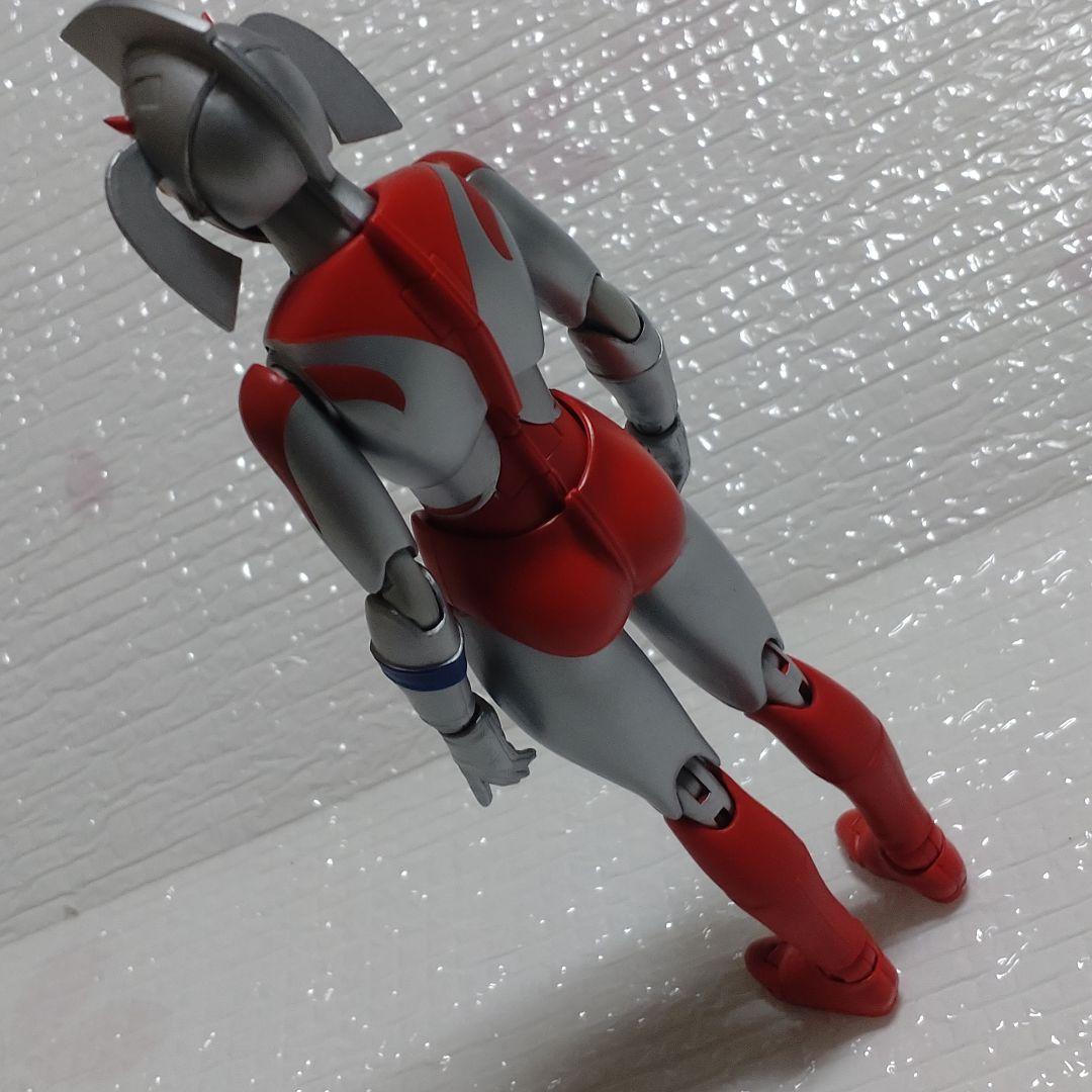 ウルトラアクト　ウルトラの母