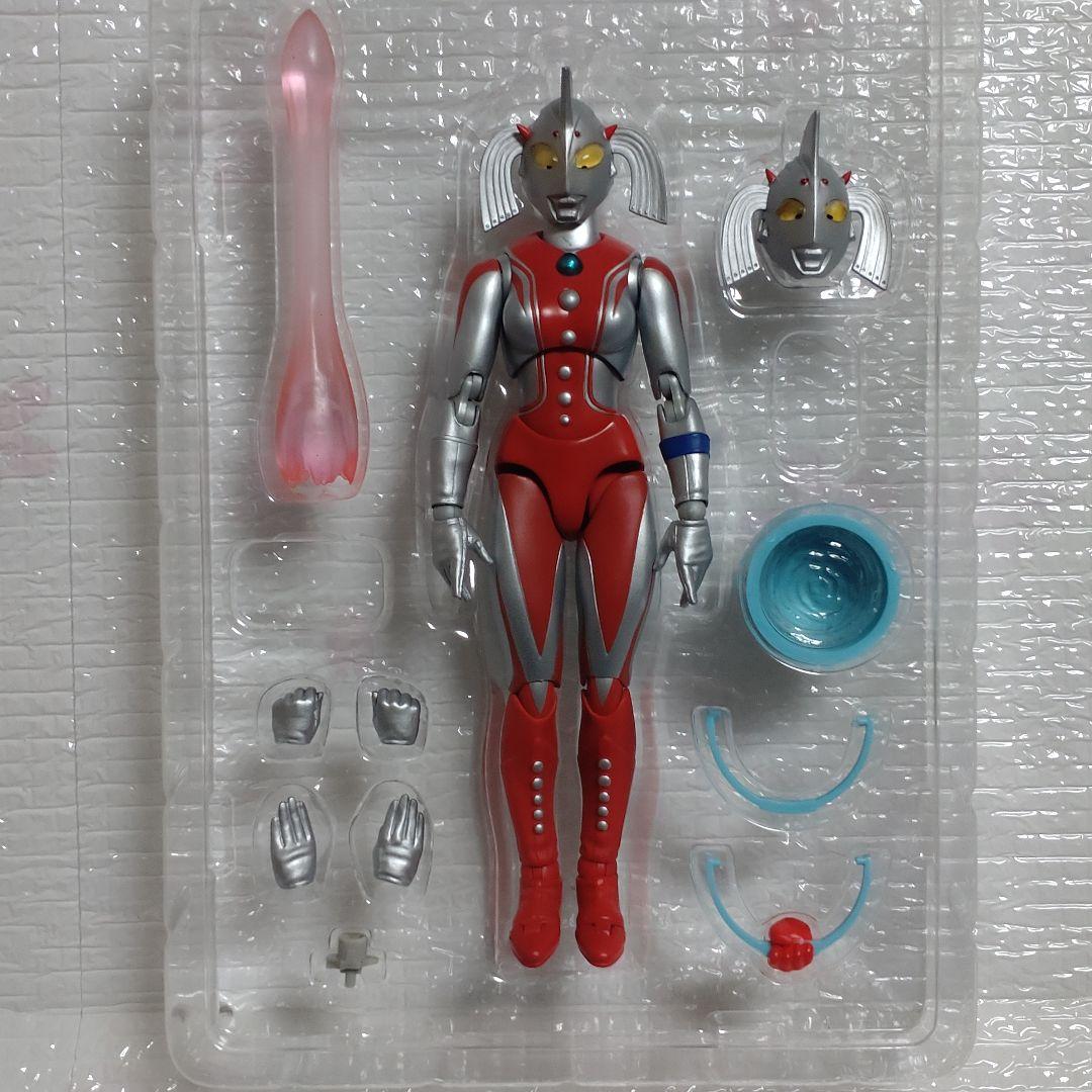 ウルトラアクト　ウルトラの母