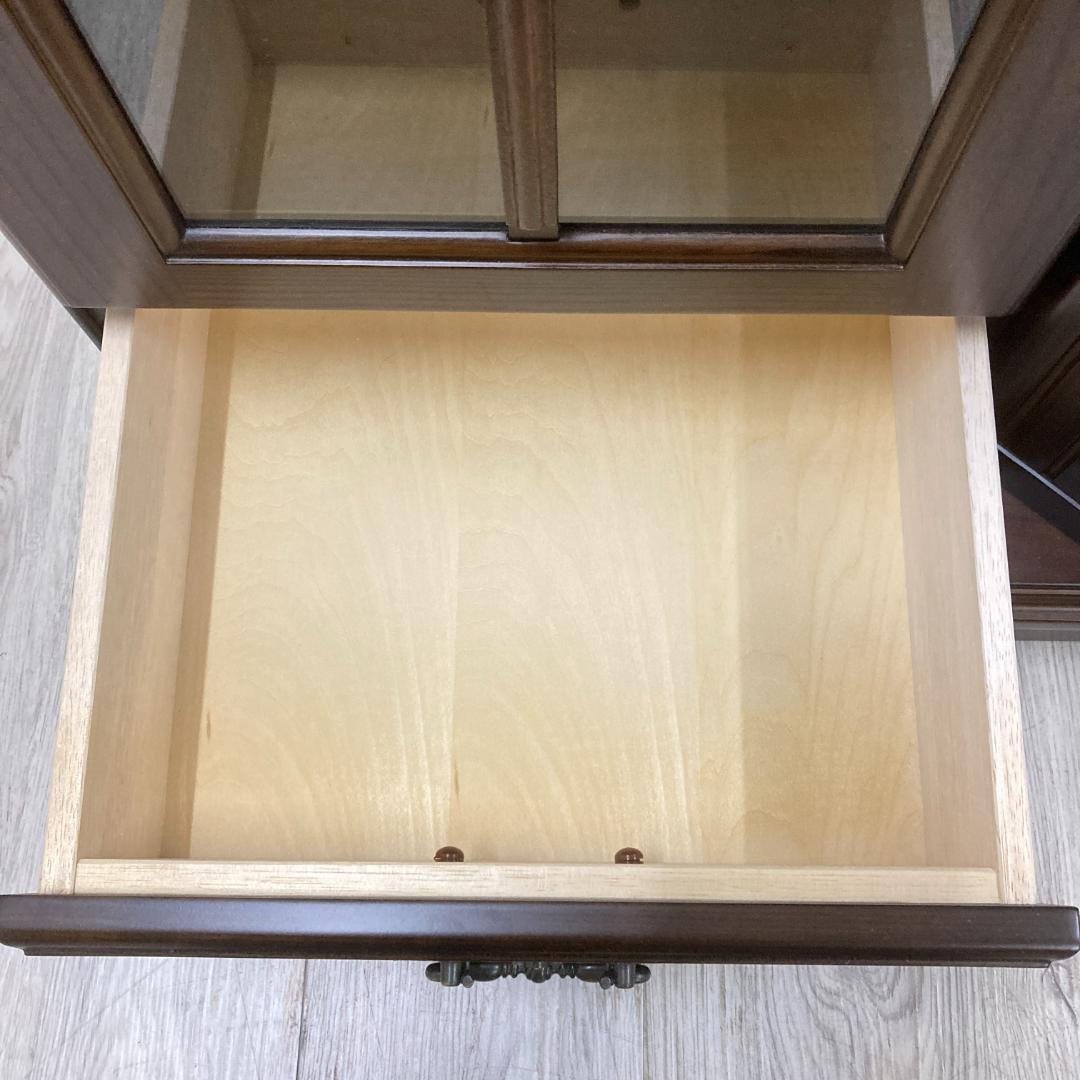 美品　ファニテリア　マキ　日本製　サイドボード　リビングボード　飾り棚