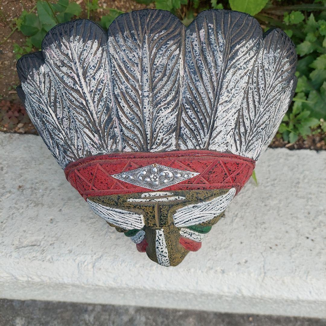 アメリカインディアンの置物