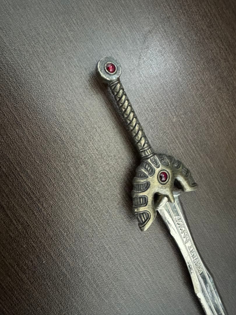 【希少】ドラゴンクエスト　ロトの剣　ペーパーナイフ　1991年 1/6モデル