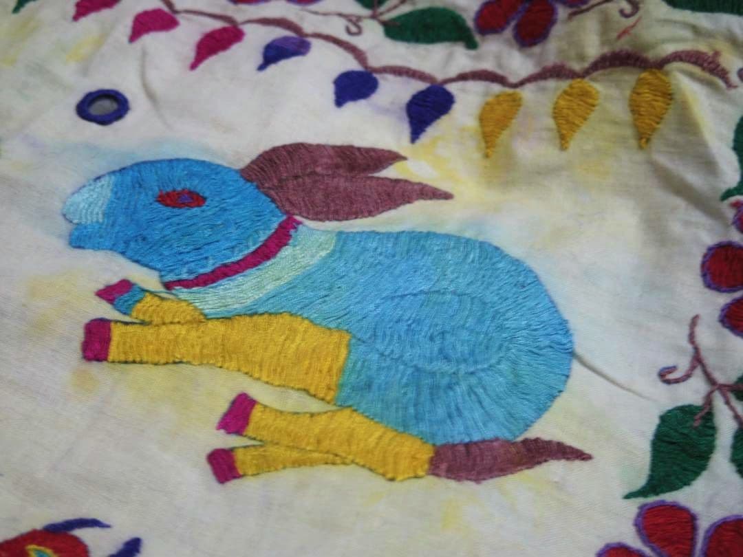 【訳あり】タペストリー　インド刺繍　トーラン　インドのれん　ヴィンテージ
