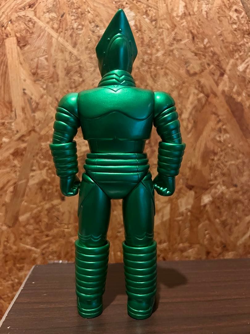 GigaBrain ジェットジャガー グリーンソフビ