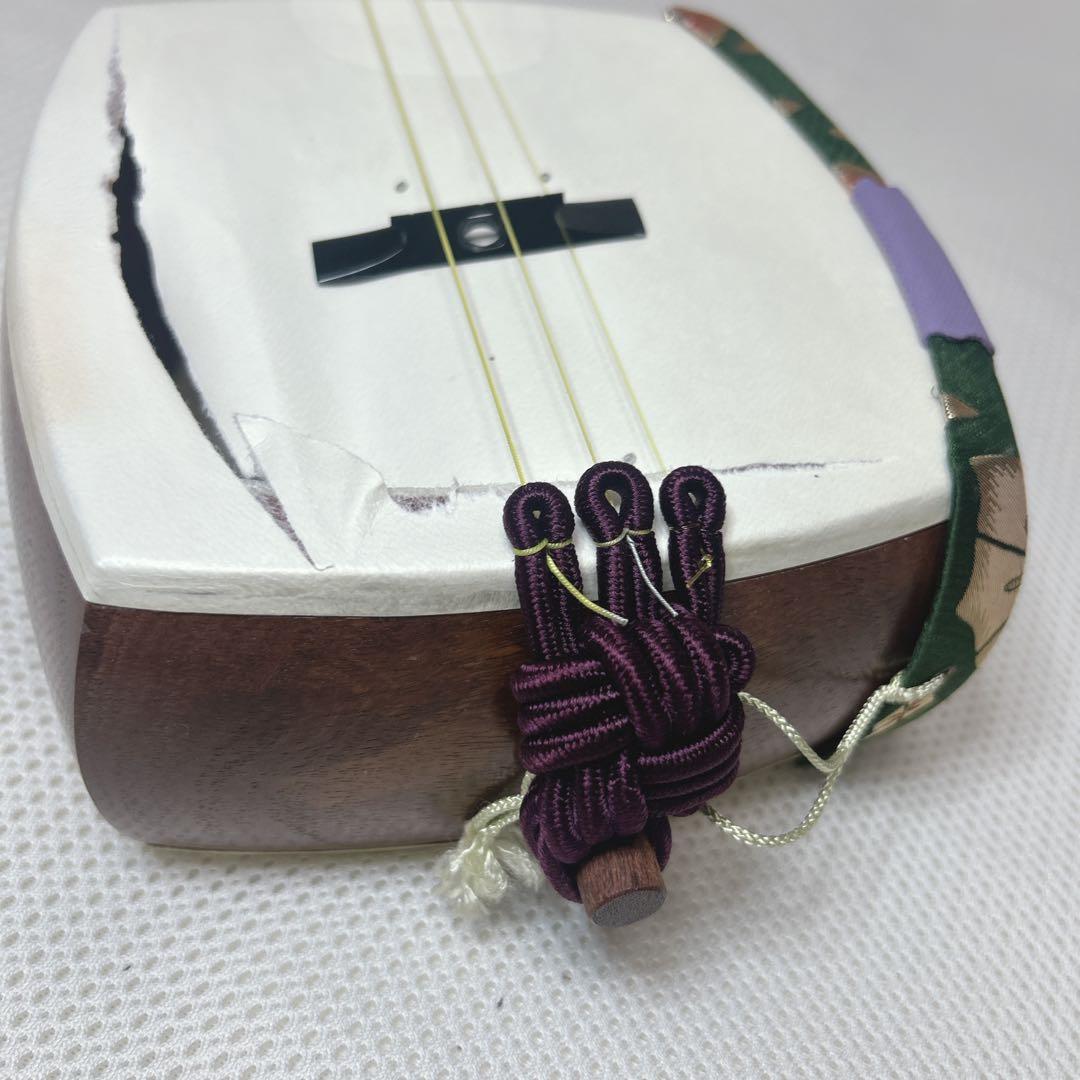 地唄　三味線　太棹　破れあり　ハードケース付　　ジャンク　3分割