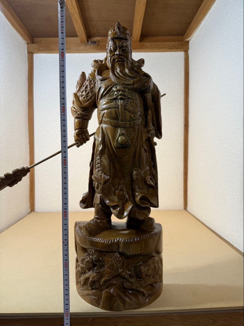 関羽　三国志　彫刻　一刀彫り　置物　インテリア