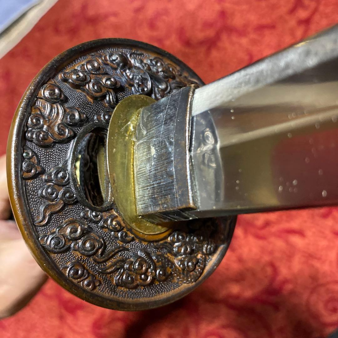 模造刀 黒柄 雲龍楕円鍔 黒鞘 直刃文