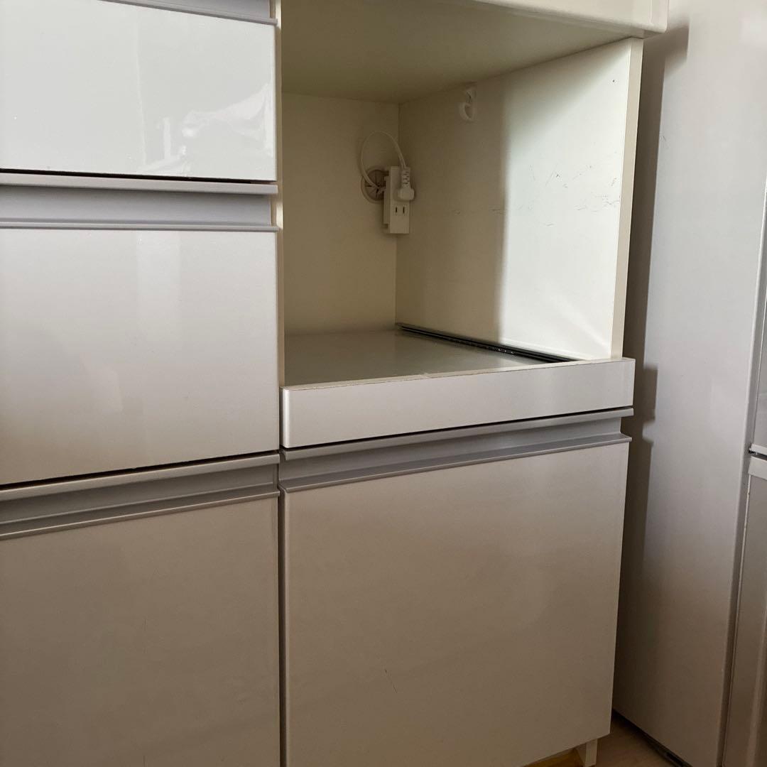 本日大幅値下げ！！！Pamouma 食器棚