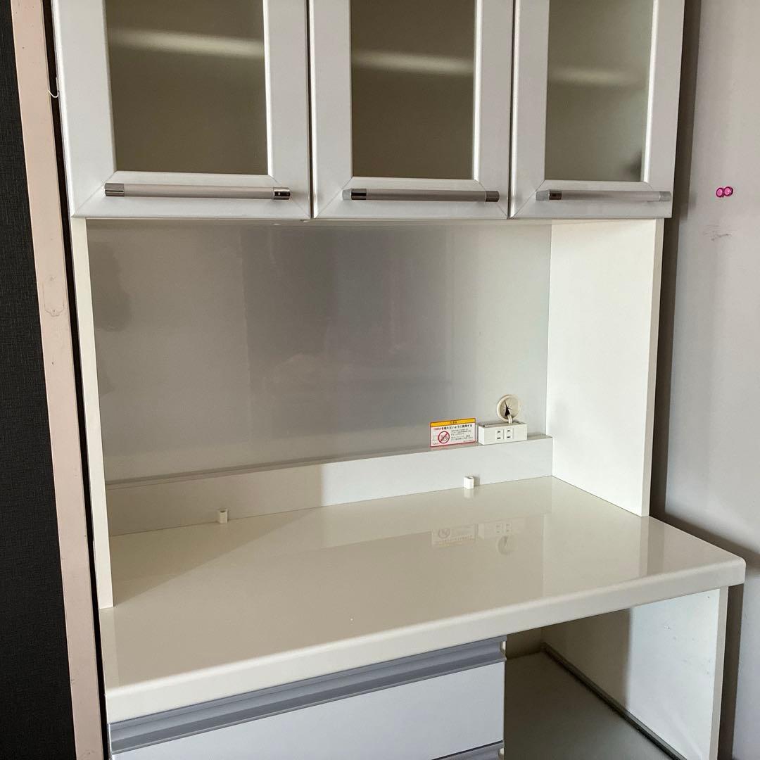 本日大幅値下げ！！！Pamouma 食器棚