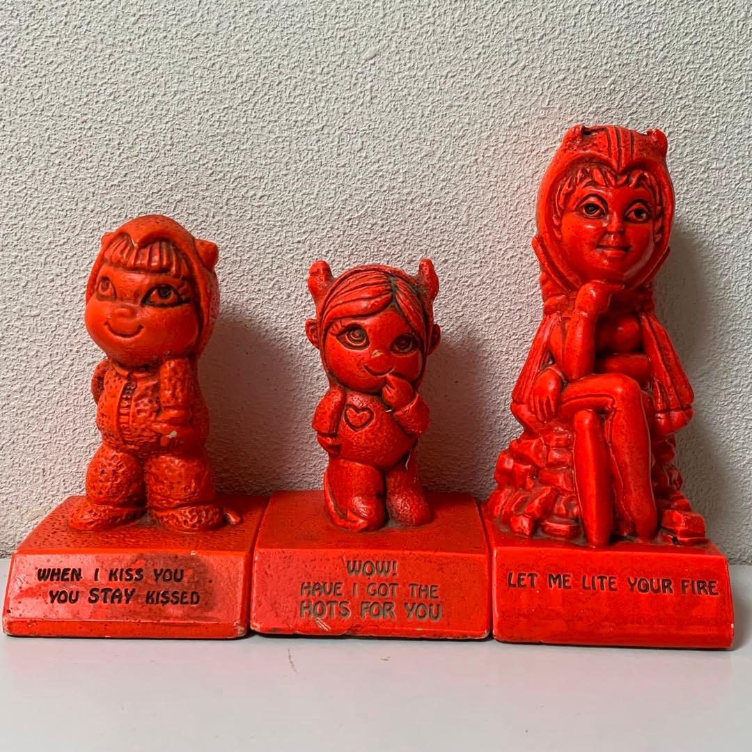 レッドデビル10 レア女の子　1970s ビンテージ　メッセージドール　ピース
