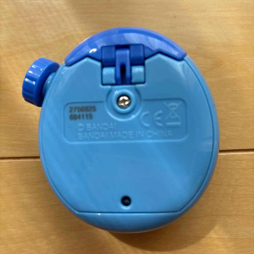 たまごっちパラダイスブルーウォーター　専用ケース、保護フィルム付き