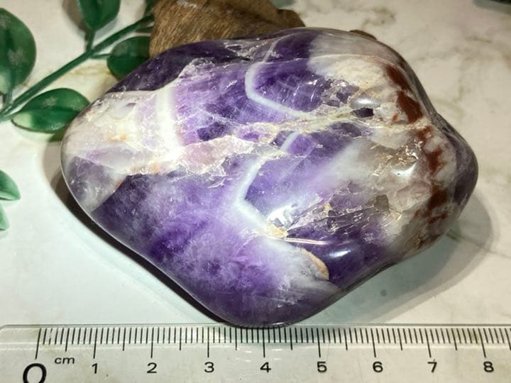 虹入り˚✧₊⁎シェブロンアメジスト　紫水晶　タンブル　握り石