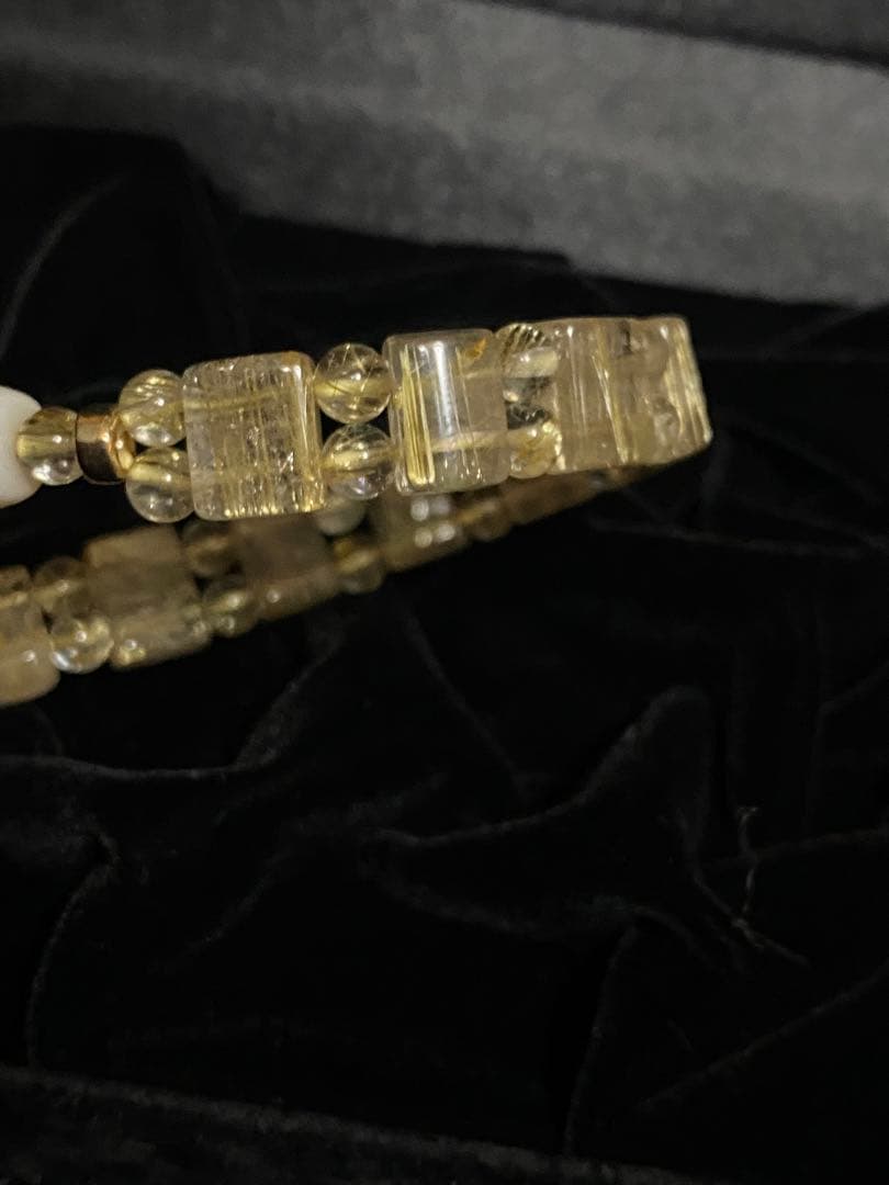 眼力ギラギラダイヤ入り五爪皇帝龍天珠ギラギラびっしりゴールドルチルクォーツブレス