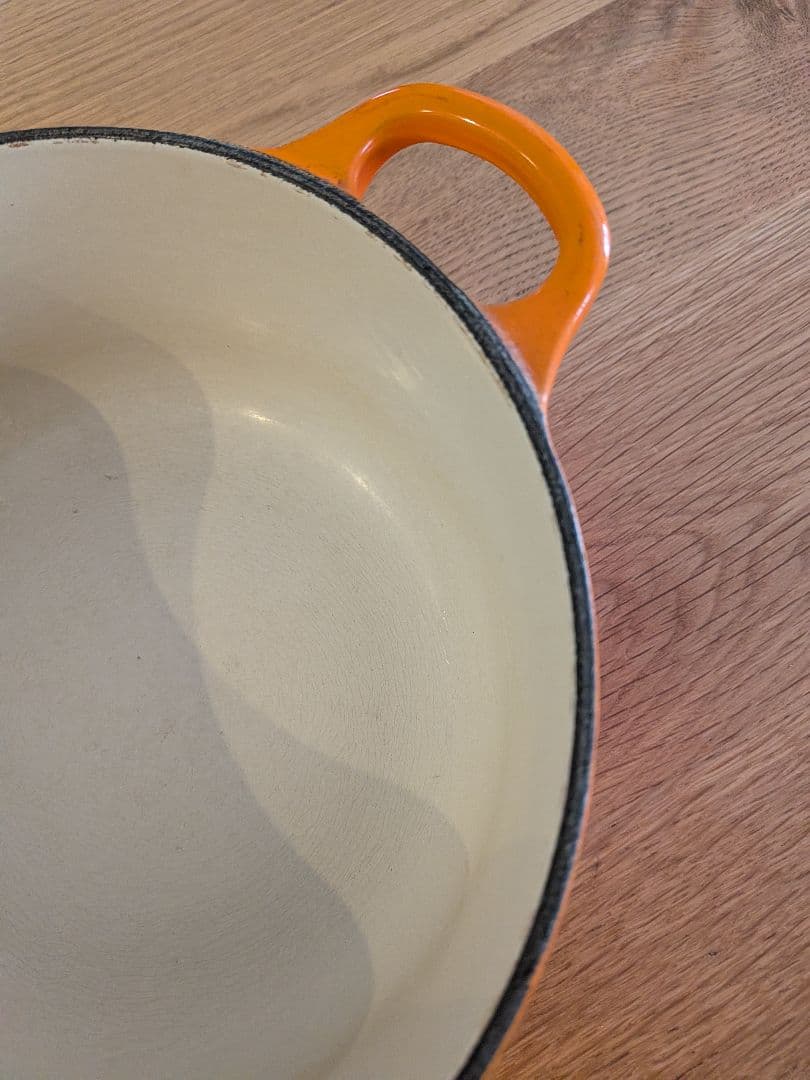 Le Creuset オレンジ 20cm ホーロー鍋