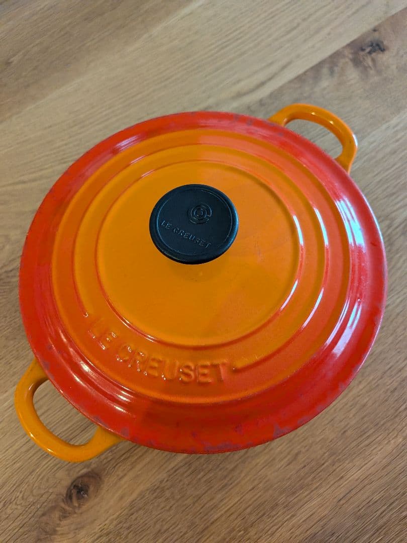 Le Creuset オレンジ 20cm ホーロー鍋