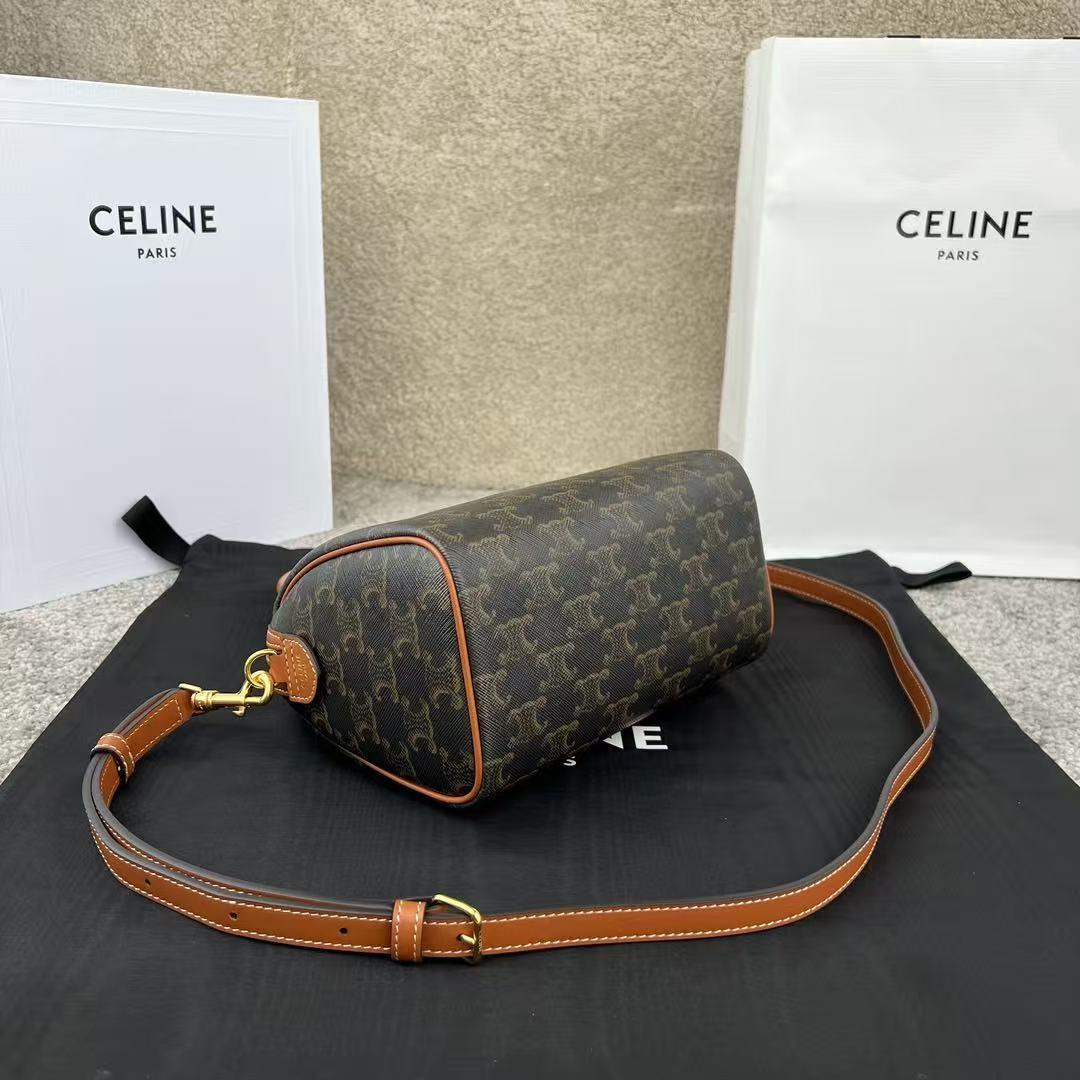 Louis Vuitton ブラック ビジネスバッグ.