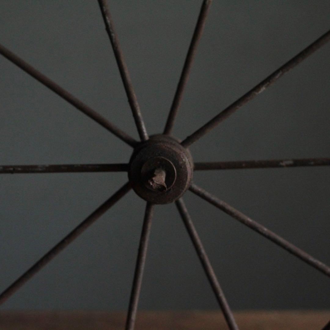 鉄と木でできた 車輪 古道具 アンティーク オブジェ