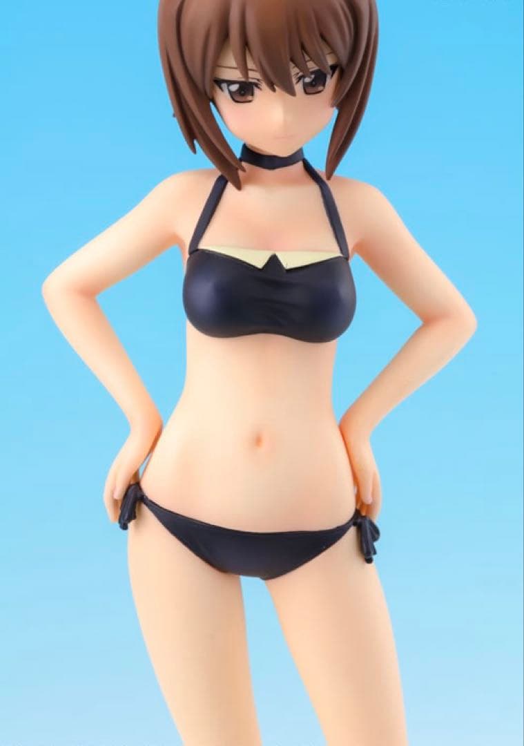 【未開封・未使用品】ガールズ&パンツァー BEACH QUEENS『西住 まほ』