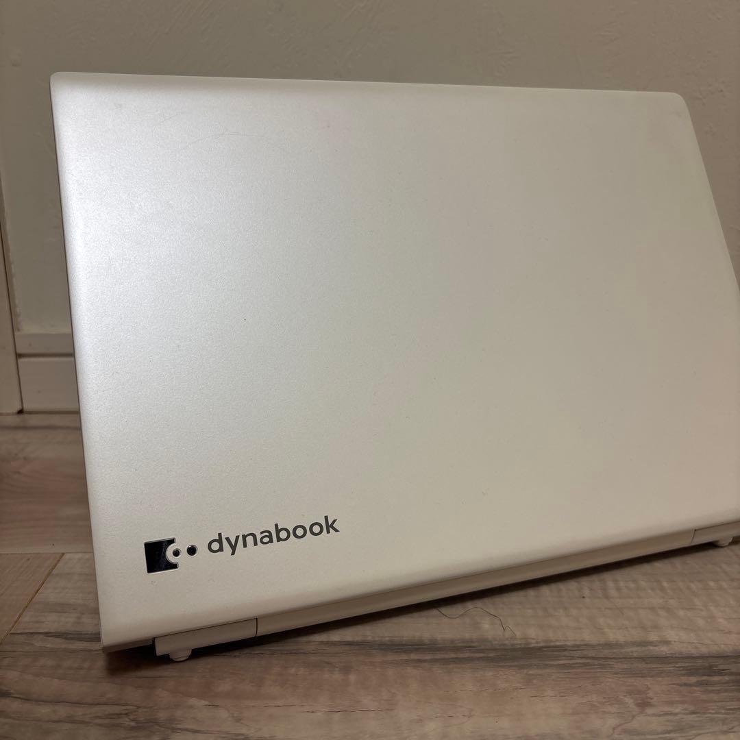 dynabook R73/37MW Windowsノート本体