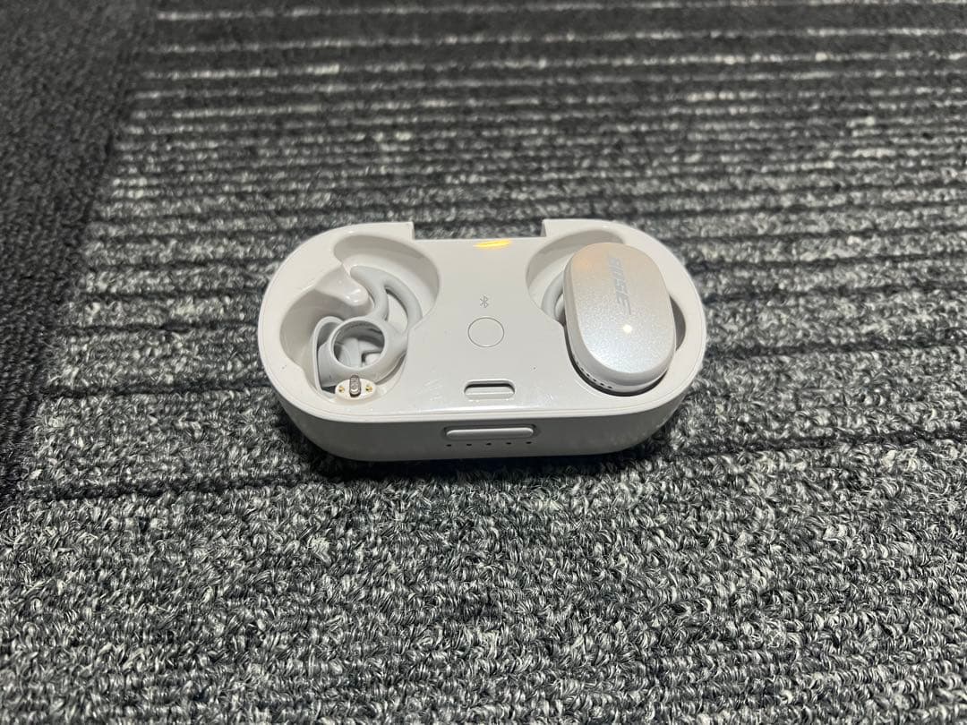 Bose QuietComfort Earbuds イヤフォン 片耳+充電器