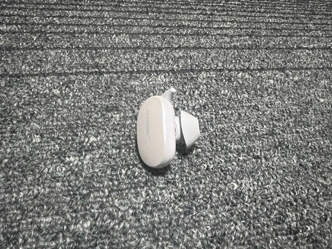 Bose QuietComfort Earbuds イヤフォン 片耳+充電器
