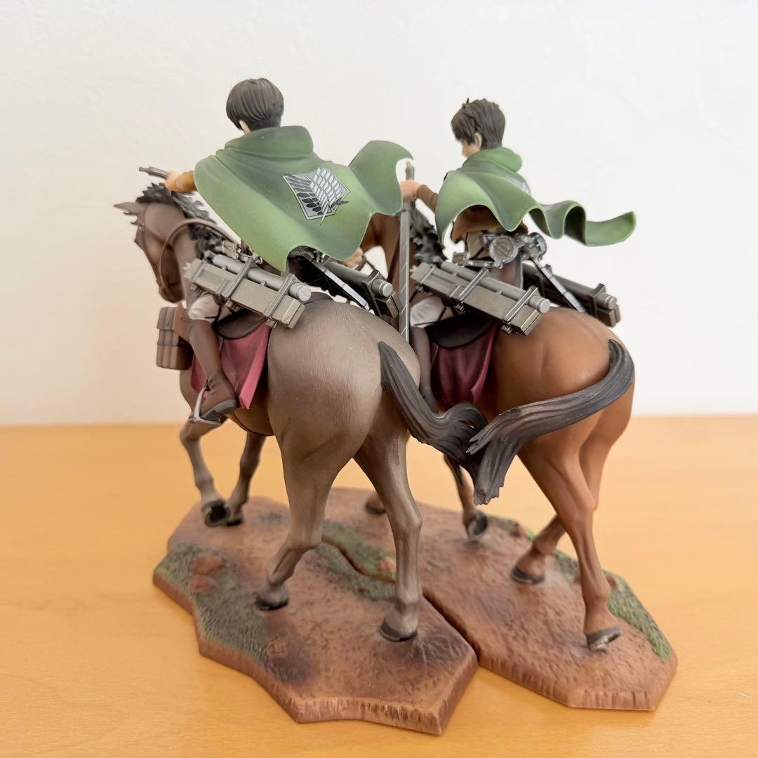 一番くじ/進撃の巨人〜壁外調査女型捕縛作戦/A賞エレン/B賞リヴァイ