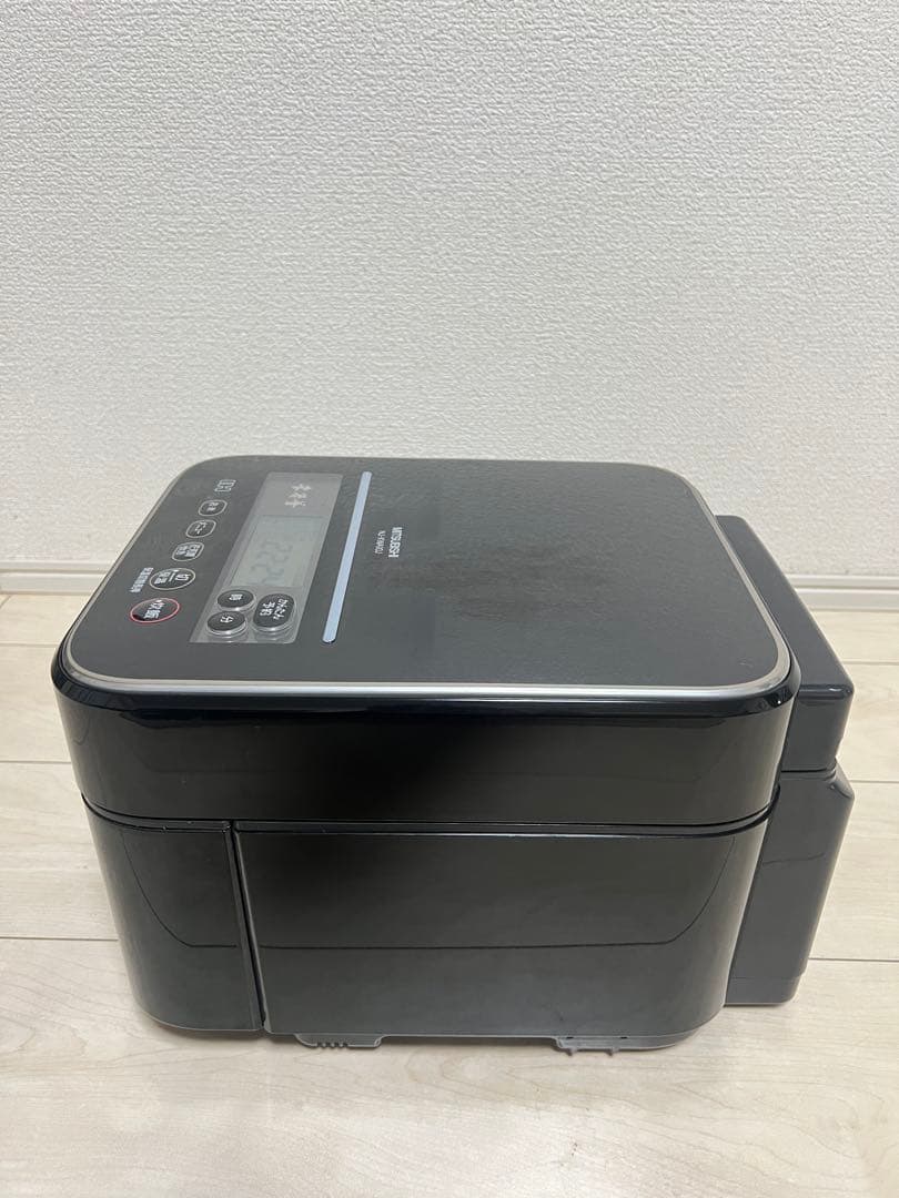 【最高級モデル】三菱 本炭釜 IH炊飯器 蒸気レス 5.5合炊き ブラック