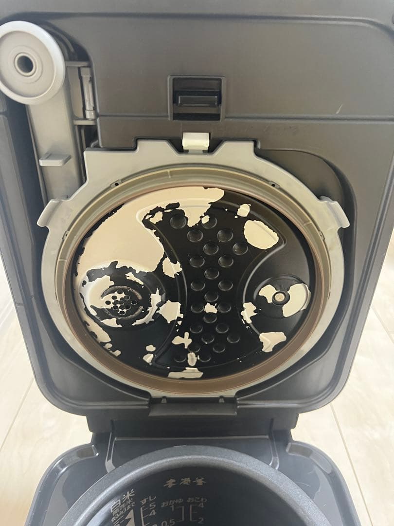【最高級モデル】三菱 本炭釜 IH炊飯器 蒸気レス 5.5合炊き ブラック