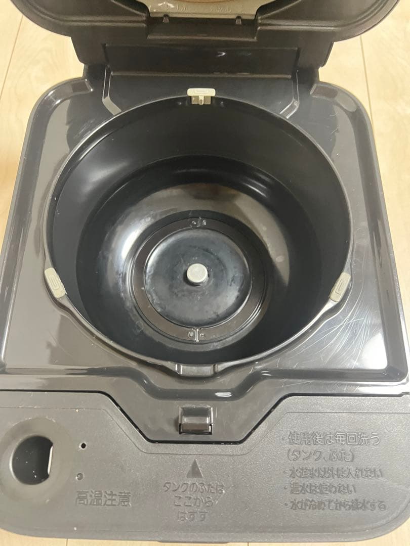 【最高級モデル】三菱 本炭釜 IH炊飯器 蒸気レス 5.5合炊き ブラック