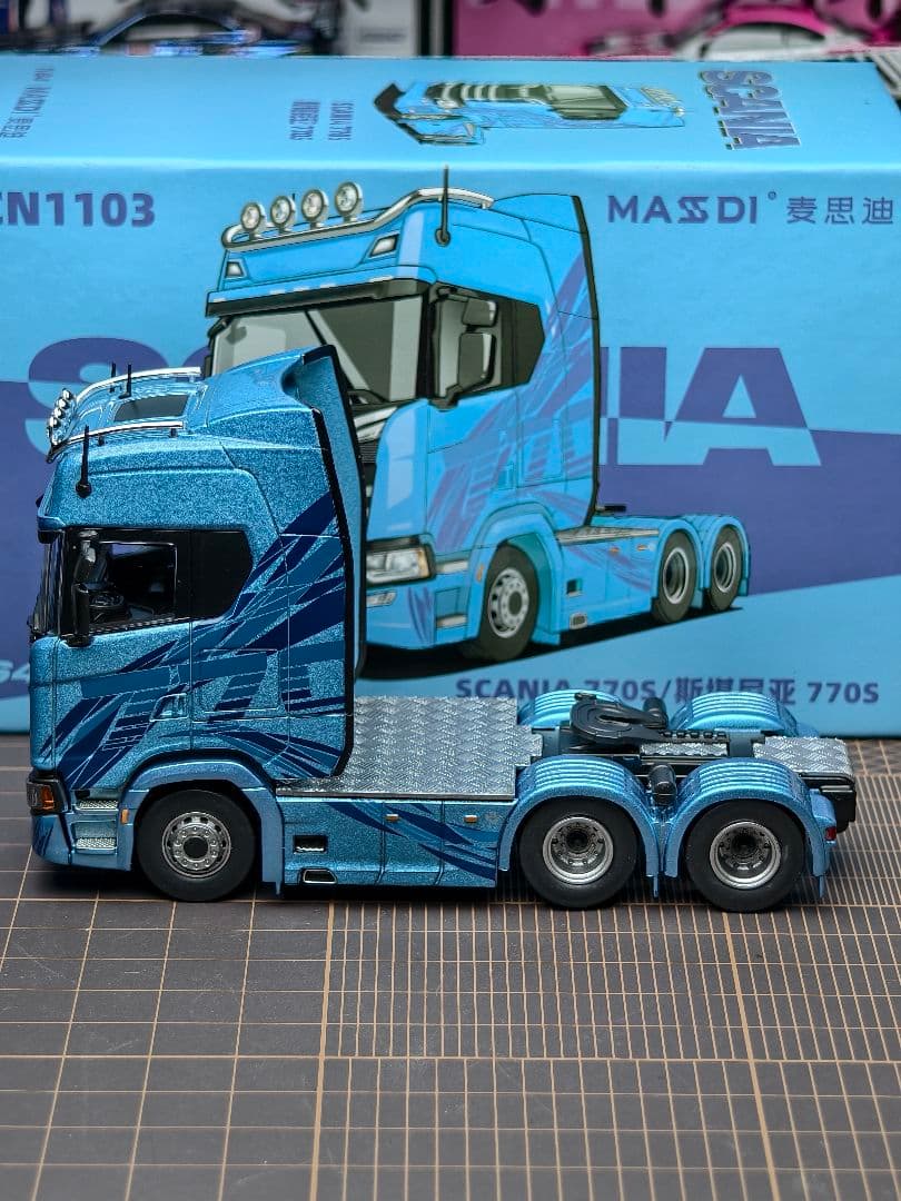 1/64 MASDI スカニア 770S トラクターヘッド 青色